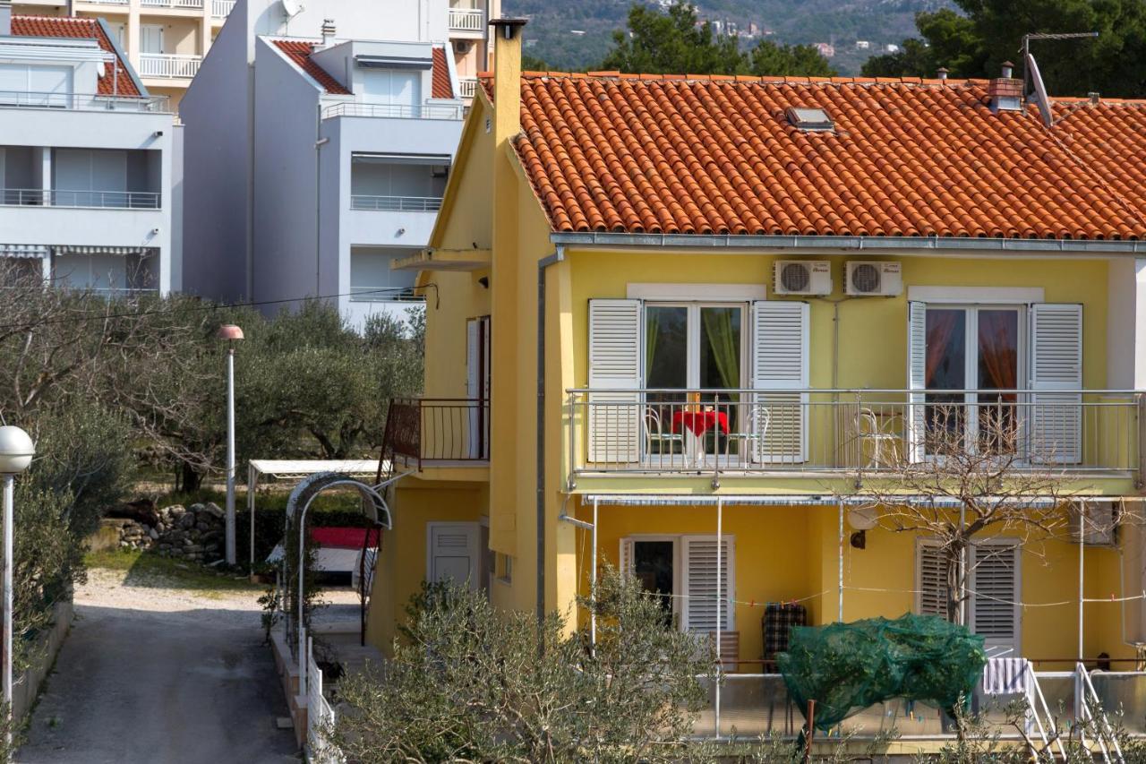 Apartament Asja *